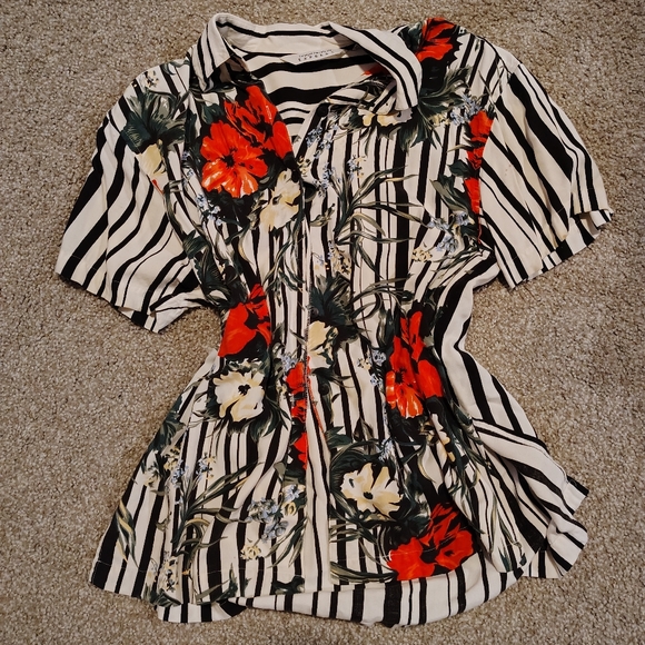 Express Tops - VINTAGE Express Size Small, Floral Red & Black Striped Button Down See Pics